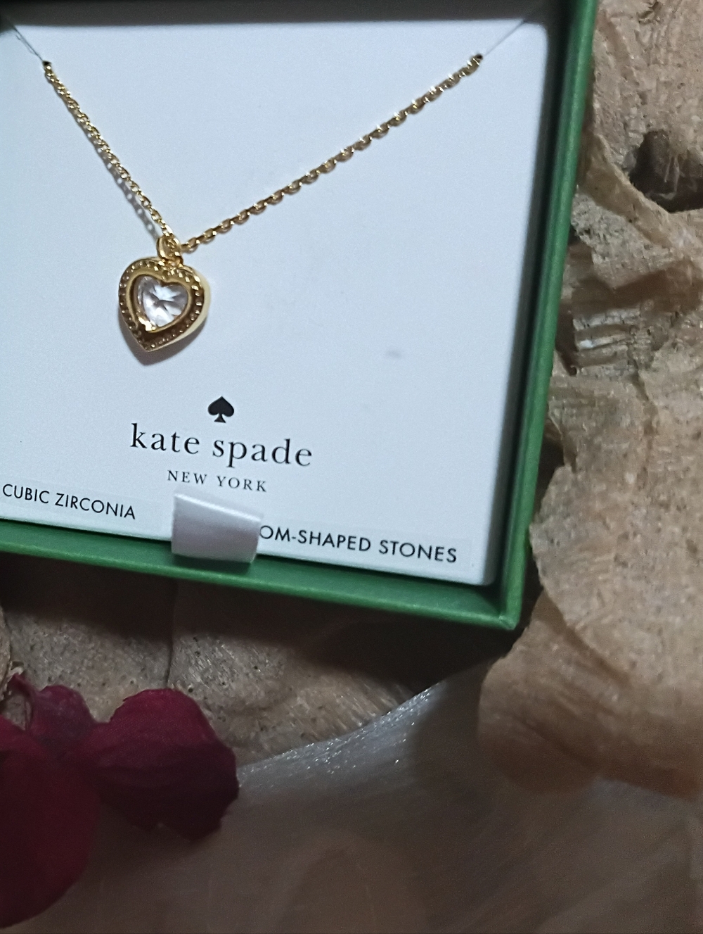 Kate Spade My Love Clear Pavé Heart Pendant Necklace
New | Kate Spade